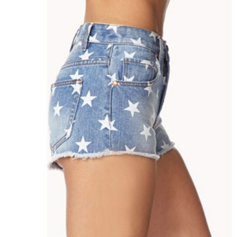 forever 21 star print shorts size 31